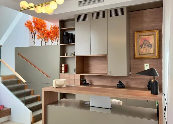 Timeless - Old 招待所