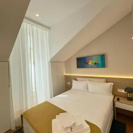 ゲストハウス Timeless - Old 4*