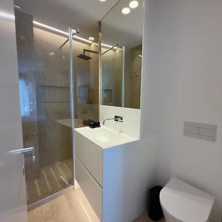 Timeless - Old 4* リスボン