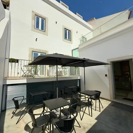 Timeless - Old ゲストハウス 4*